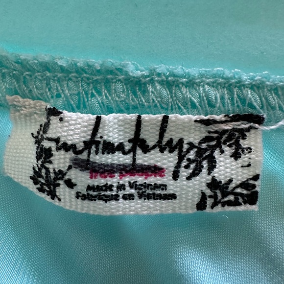 Intimately by FP skirt with lace details, size large - Picture 9 of 11